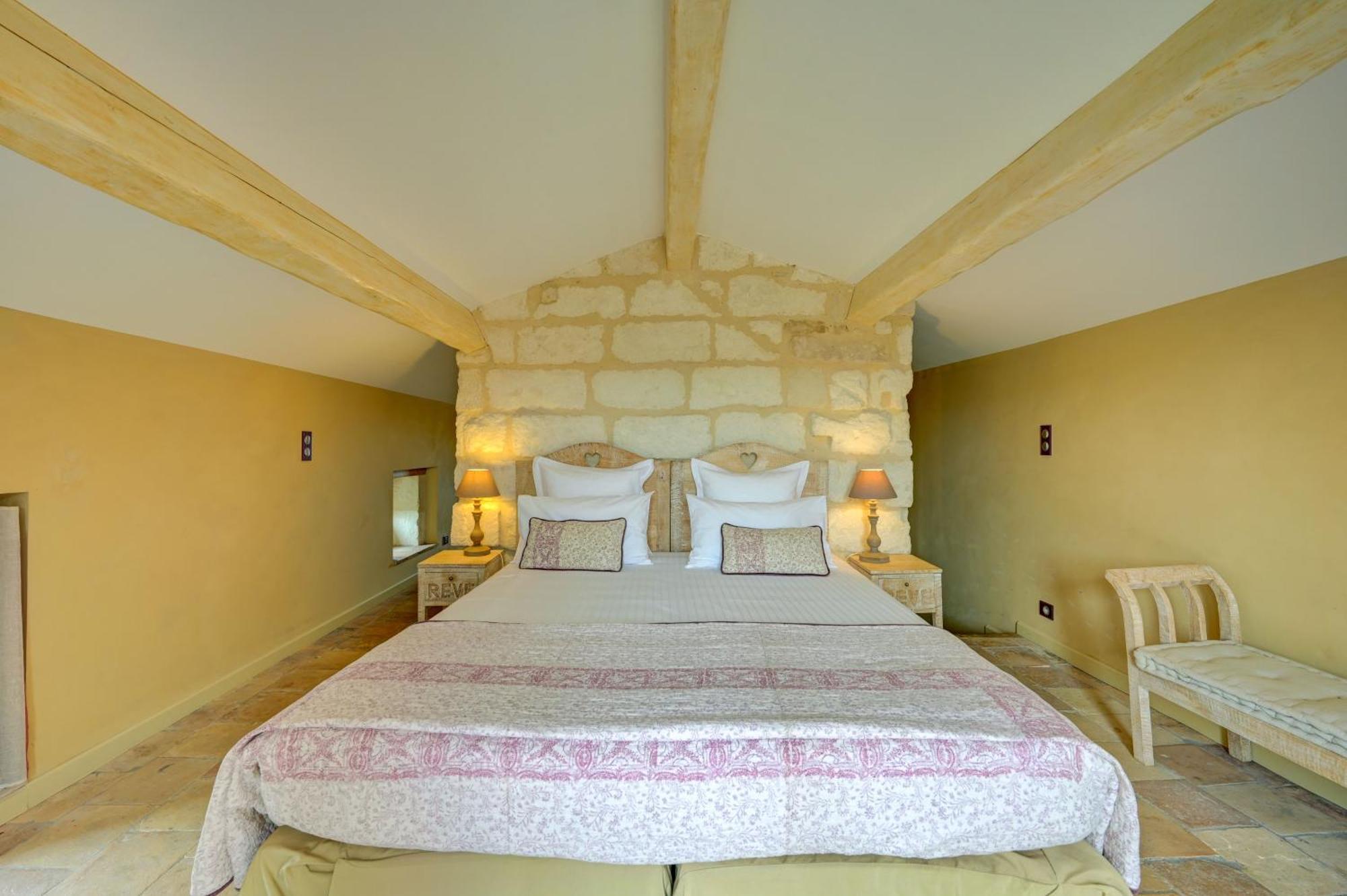 La Belle Vie Otel Saint-Hilaire-dʼOzilhan Dış mekan fotoğraf