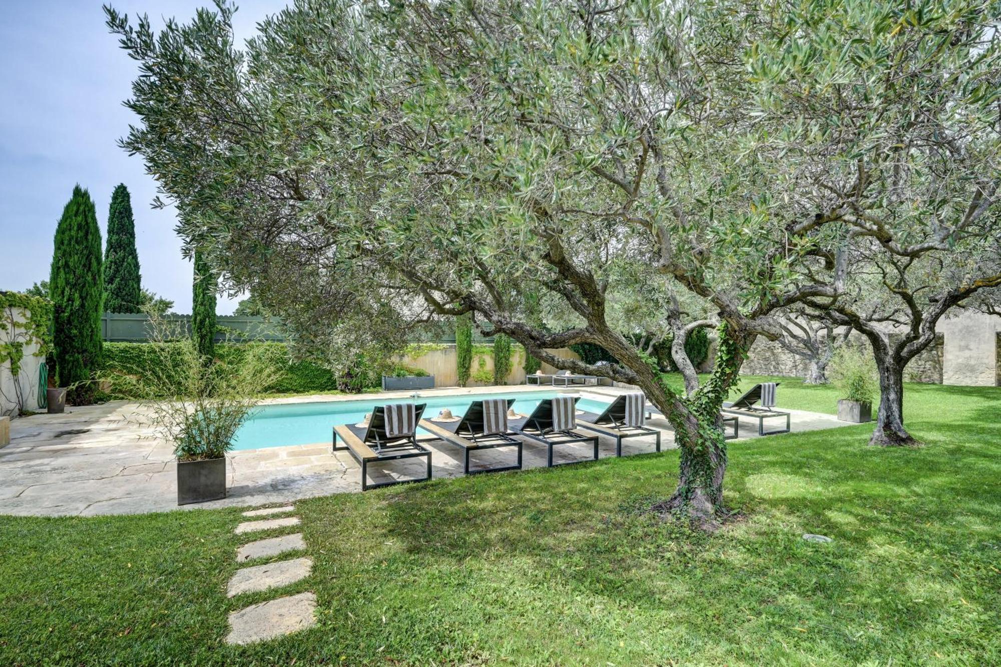 La Belle Vie Otel Saint-Hilaire-dʼOzilhan Dış mekan fotoğraf