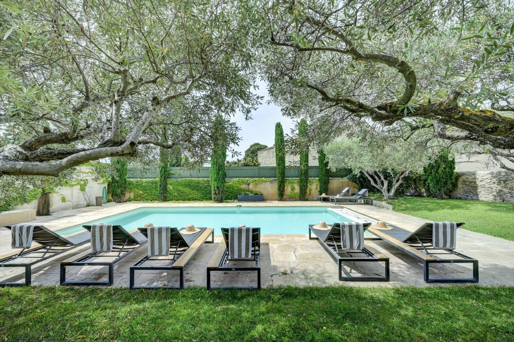La Belle Vie Otel Saint-Hilaire-dʼOzilhan Dış mekan fotoğraf