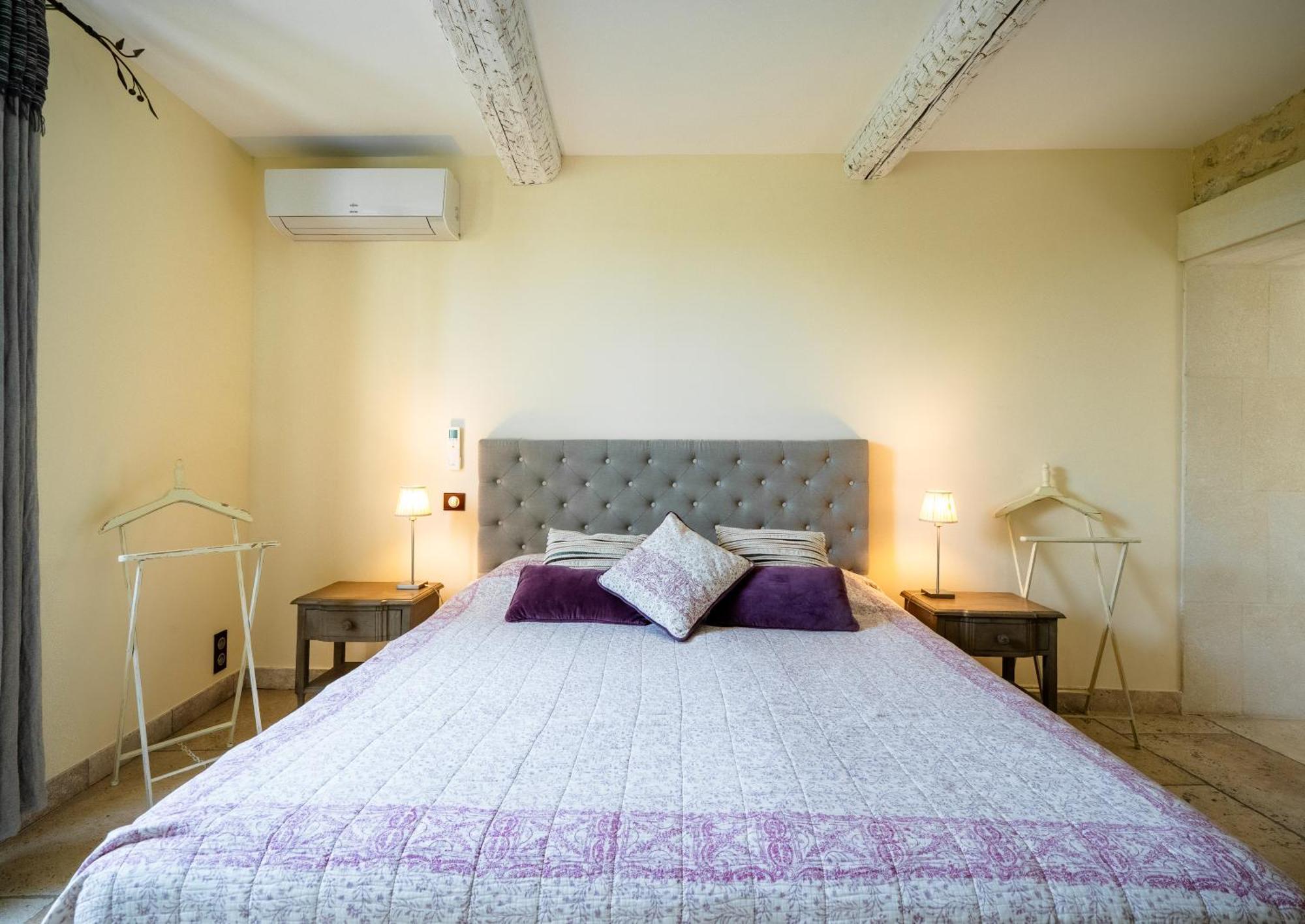 La Belle Vie Otel Saint-Hilaire-dʼOzilhan Dış mekan fotoğraf
